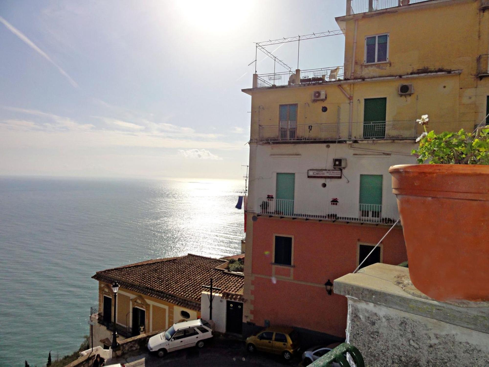 Dimora Carlo III Bed & Breakfast Vietri sul Mare Exterior photo